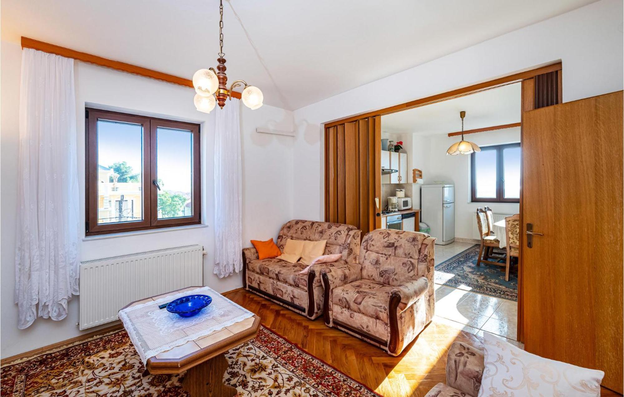 2 Bedroom Cozy Apartment In Zara Esterno foto
