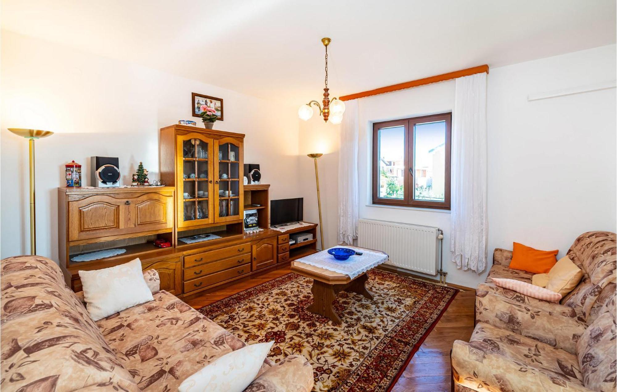 2 Bedroom Cozy Apartment In Zara Esterno foto